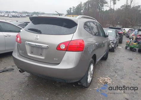 2013 Nissan Rogue Sv z USA, uszkodzony, nr VIN JN8AS5MT2DW008317